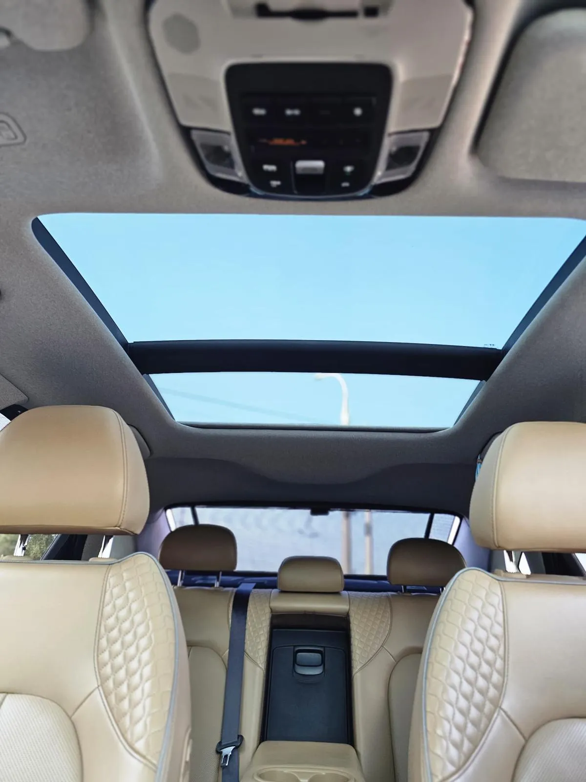 Hyundai Sonata - Image 6